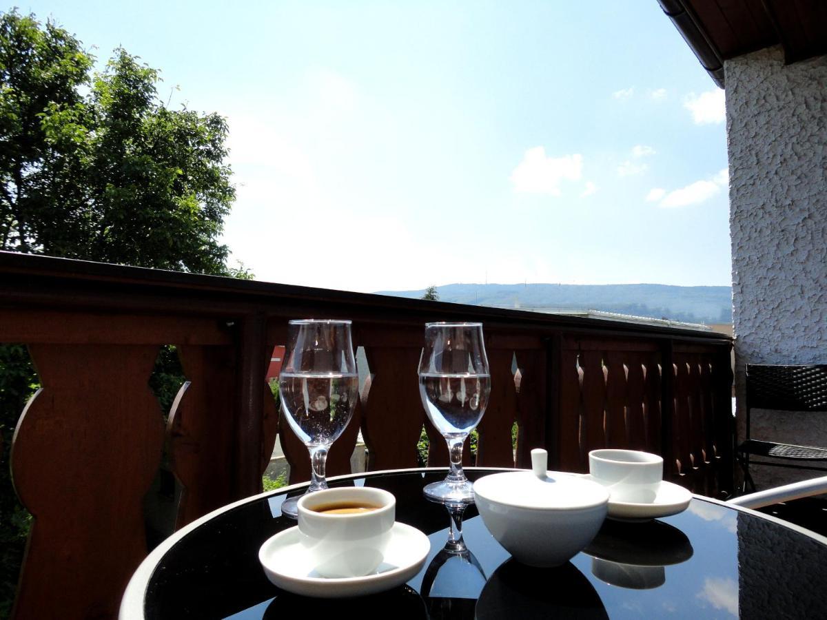 Villa- Caba Kremze Экстерьер фото